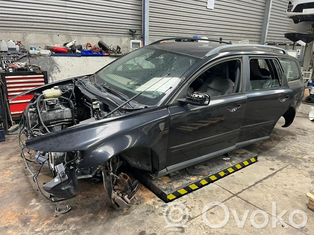 V50 V50