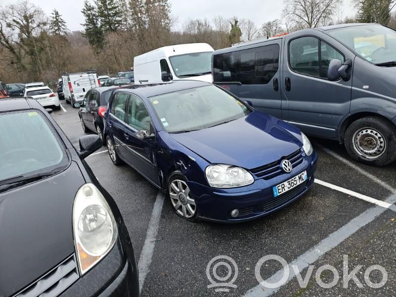 Golf V Golf  1K6833301AA