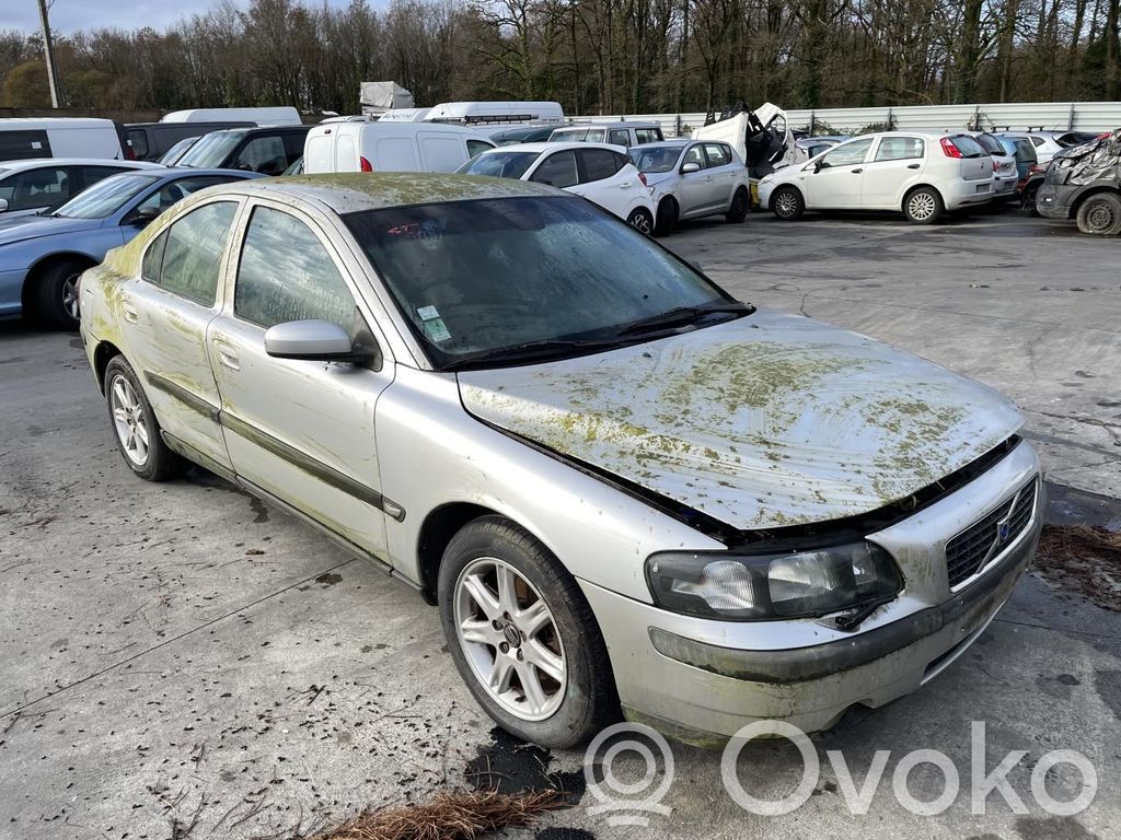 S60 S60  39976934