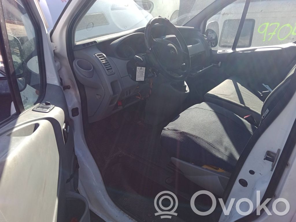 Vivaro Vivaro