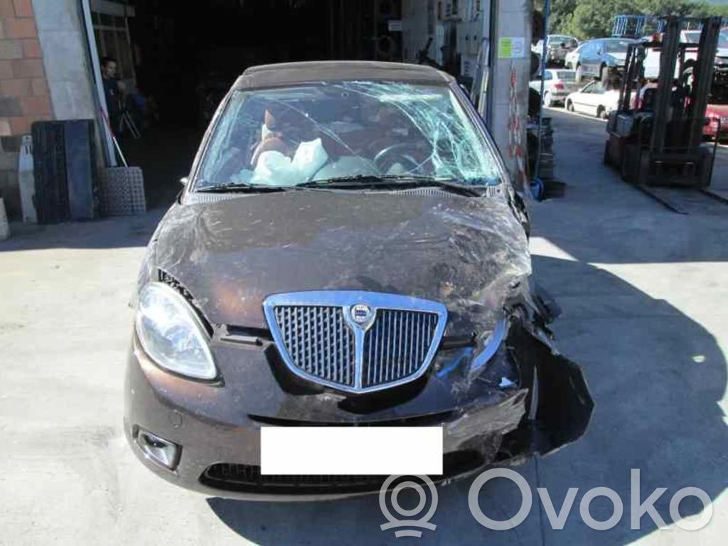 Ypsilon Ypsilon  735434101