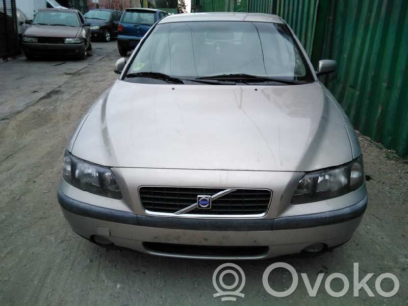 S60 S60  8678449