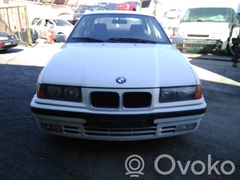 3 E36 Series 3  2245512