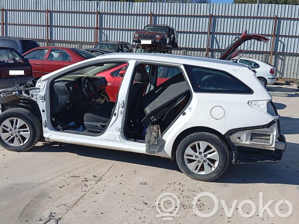 Auris E180 Auris  E115809