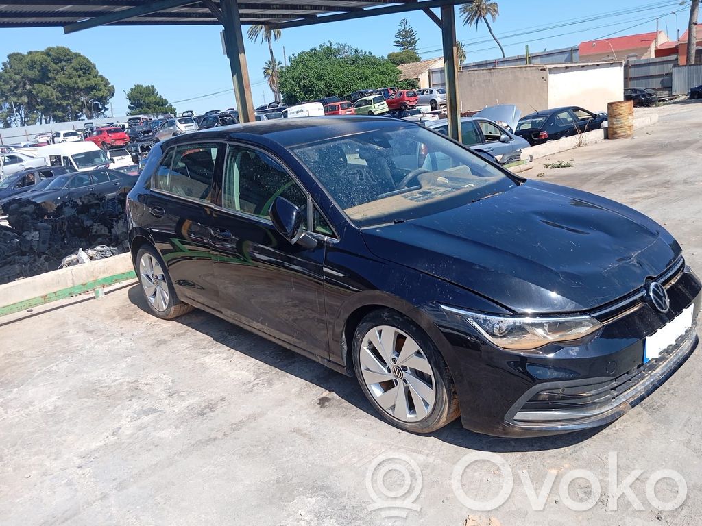 Golf VIII Golf  90181016