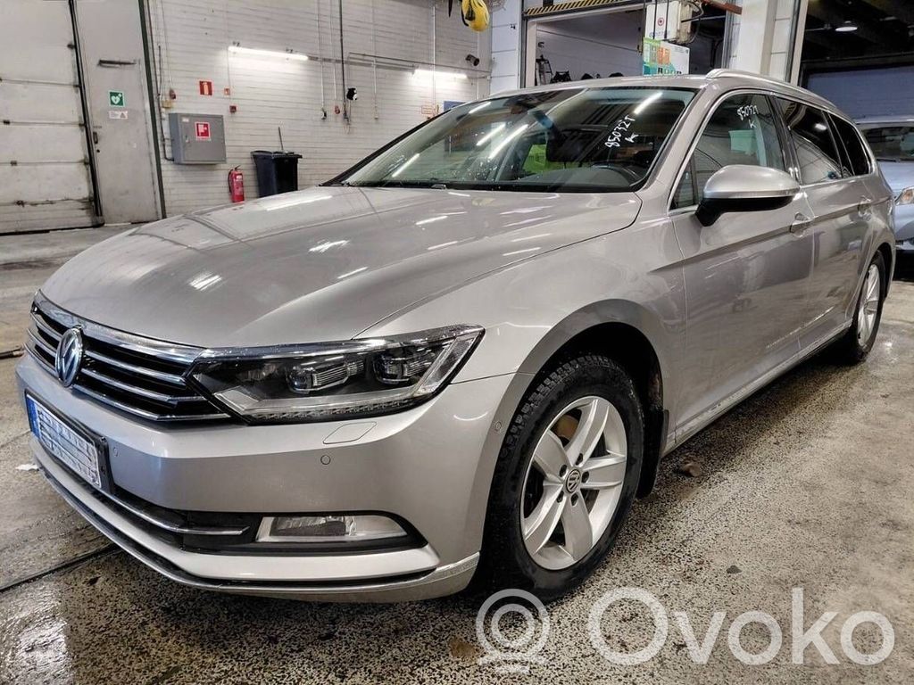 PASSAT B8 Passat  04E906262EB