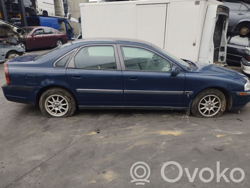 S80 S80  P9492853