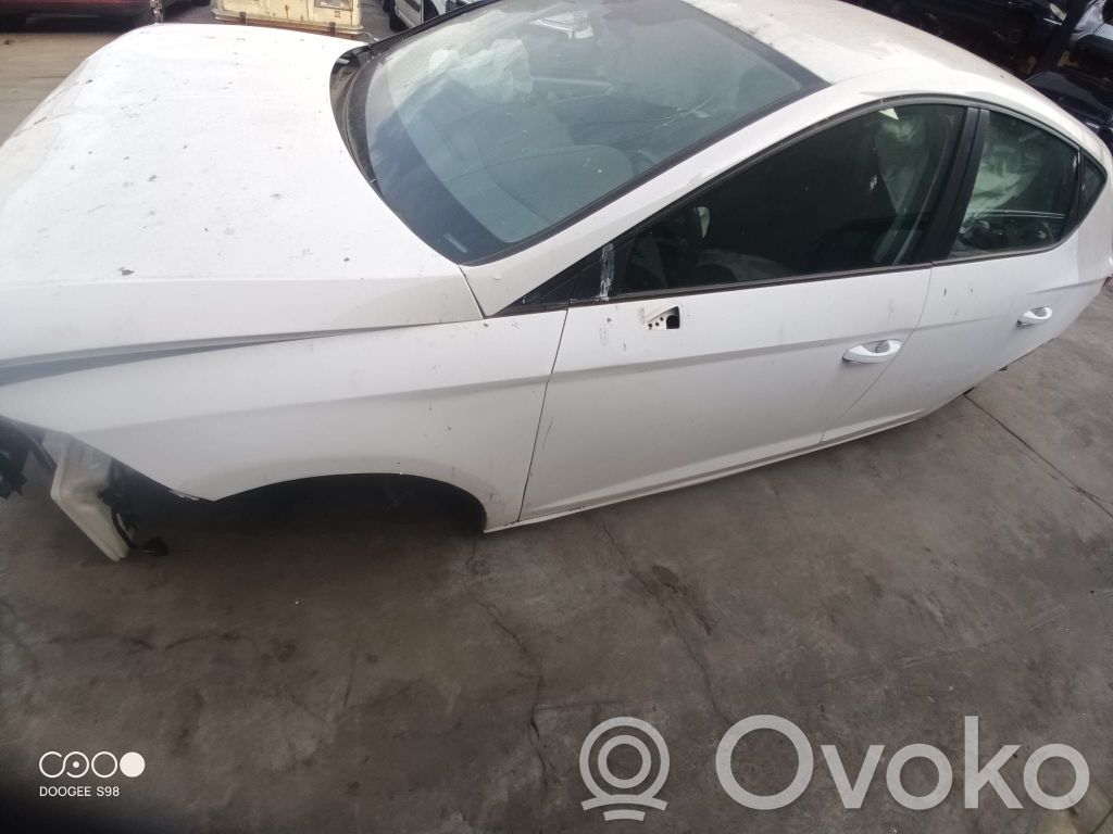 Leon (5F) Leon  04L103603
