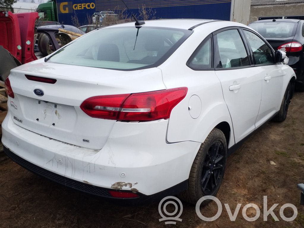 Focus Focus  6U5T191316