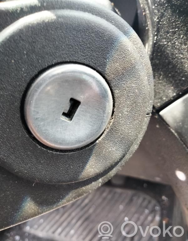 Corsa E Corsa  13452145