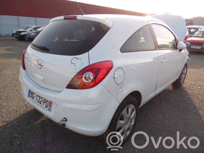 Corsa D Corsa  1270814