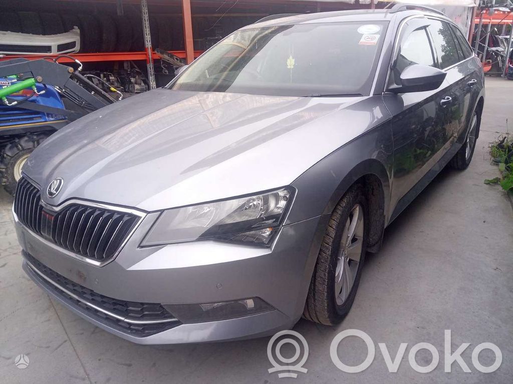 Superb B8 (3V) Superb