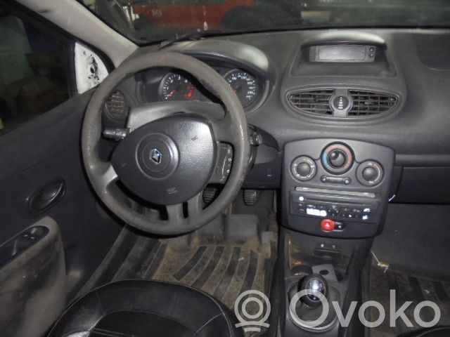 Clio III Clio
