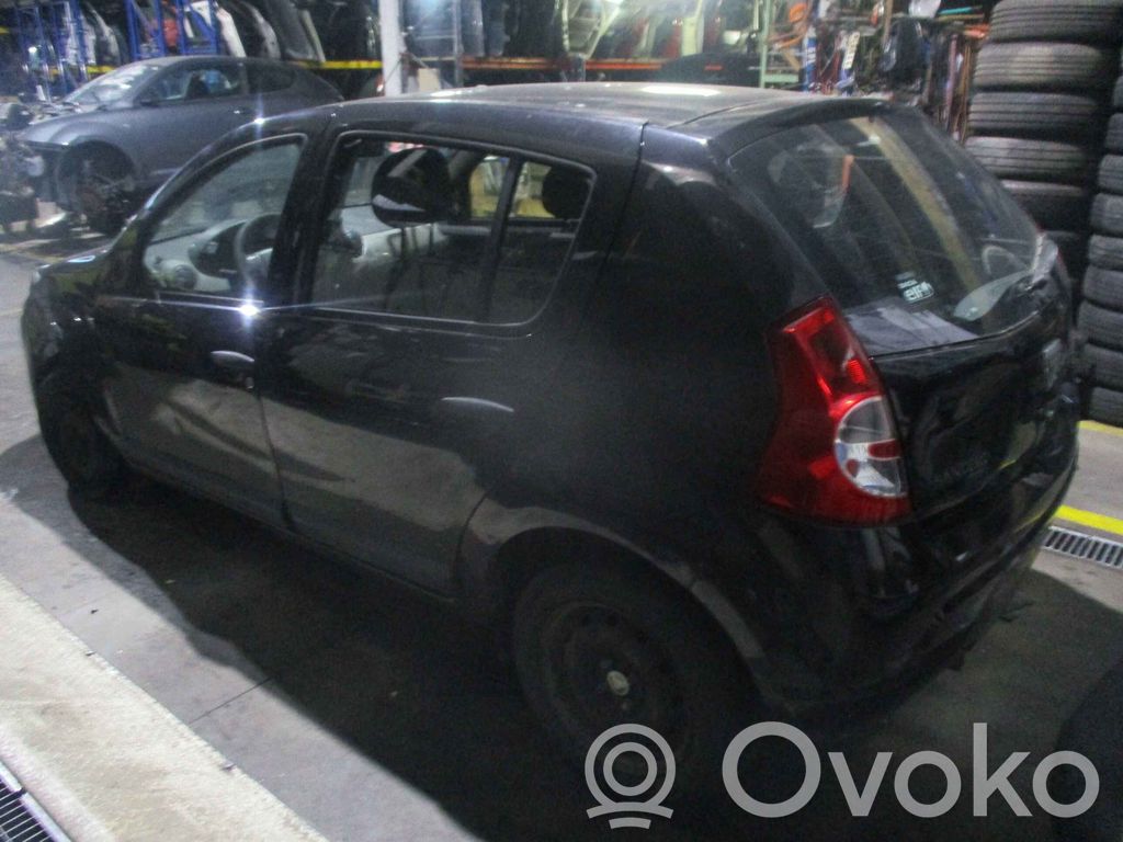 Sandero Sandero, Sandero Stepway