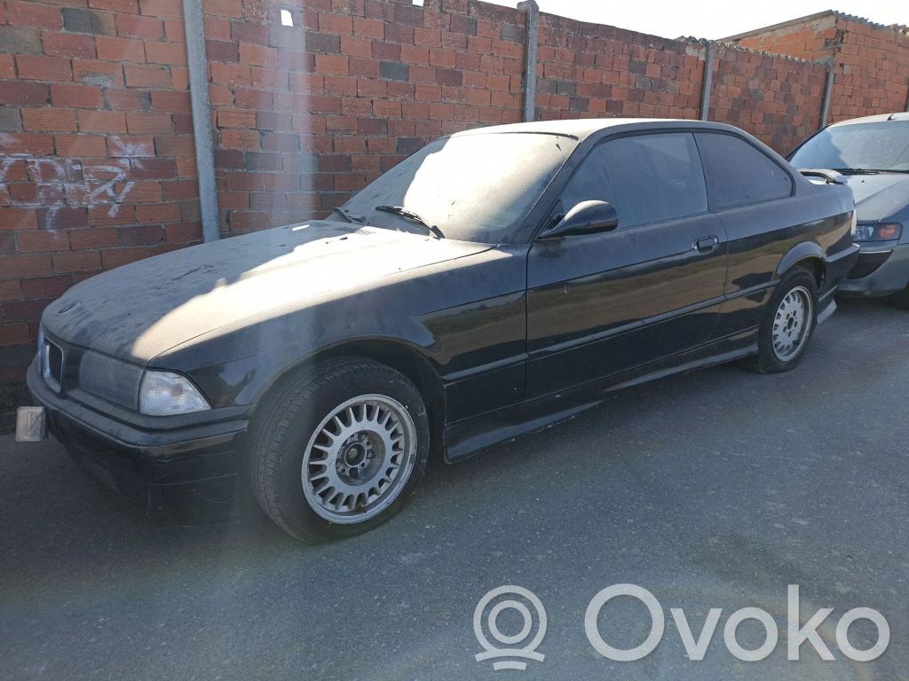 3 E30 Series 3  8390645