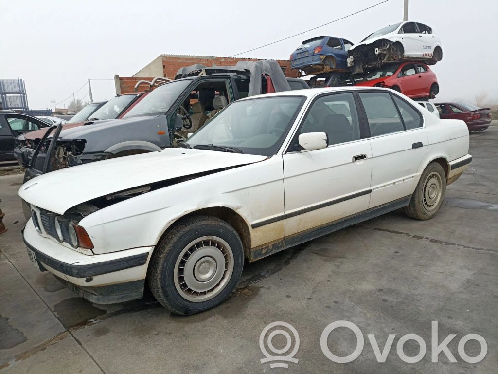 5 E34 Series 5  2243396