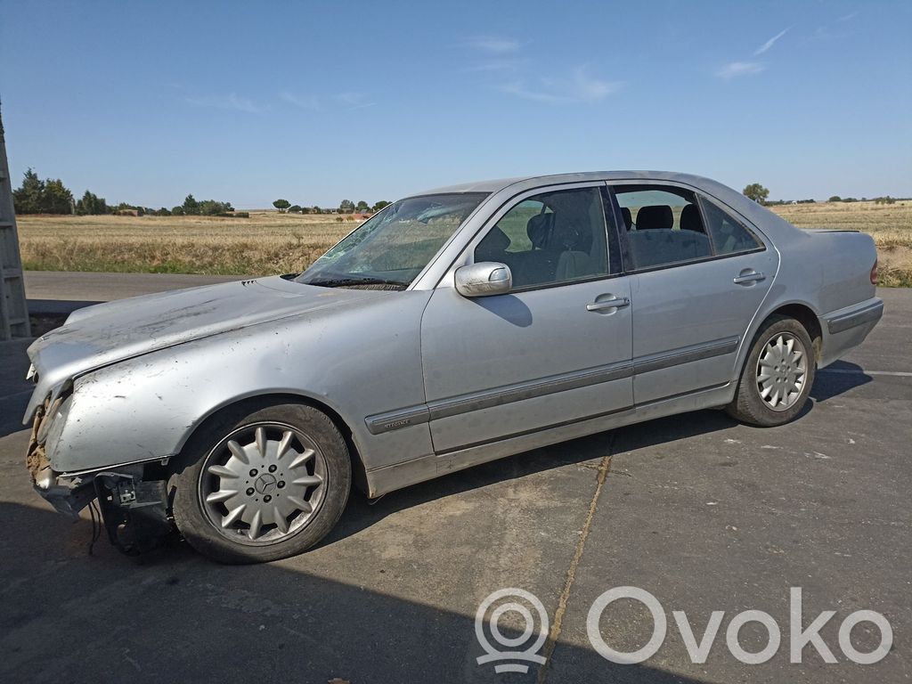 E W210 E-class, AMG (W124, W210, W211, W212, W213, C207, W238)  112914