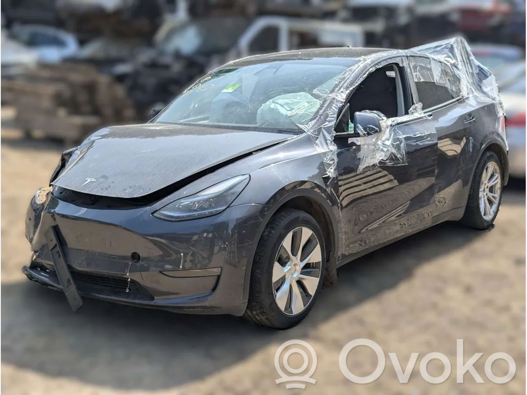 Model Y Tesla Model Y  158778000C