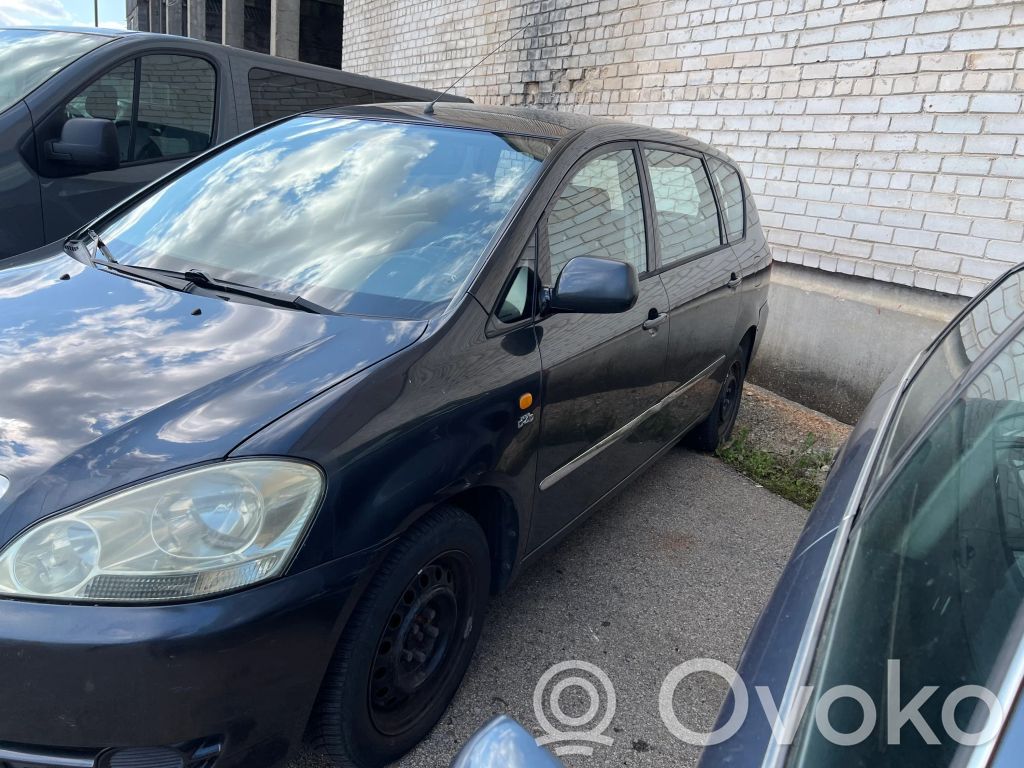 Avensis Verso Avensis Verso  E6019105