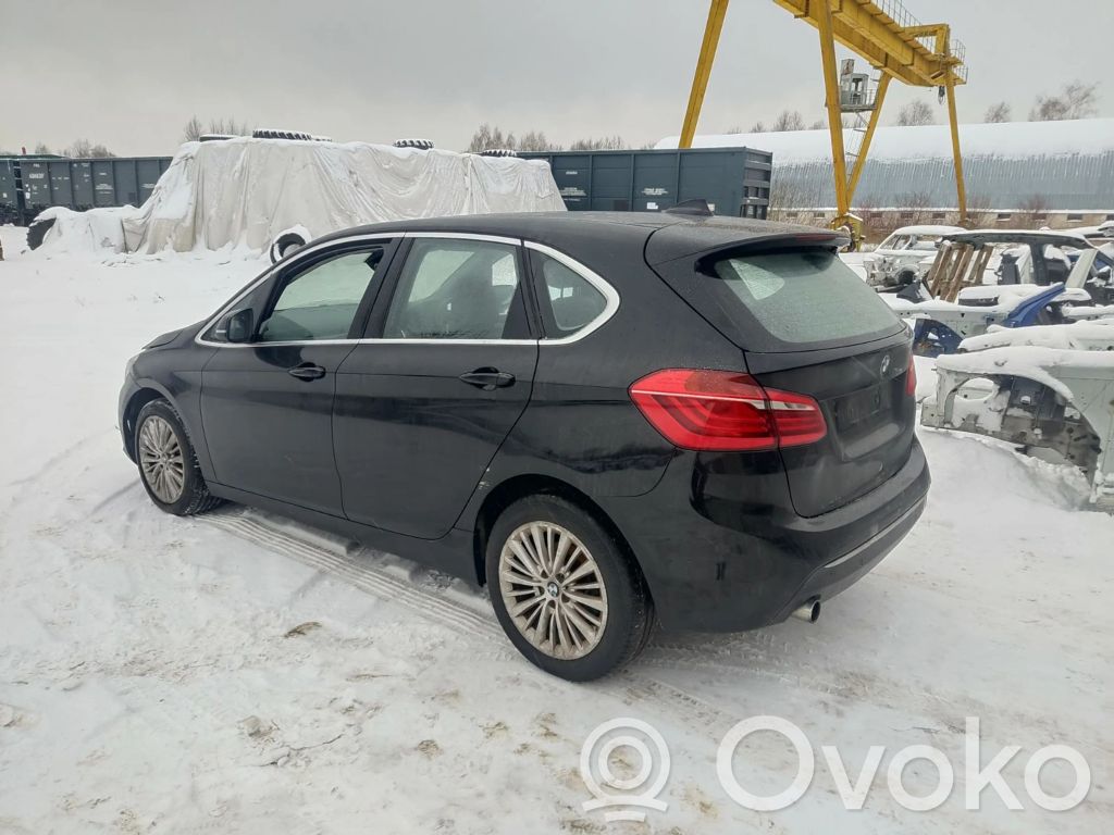 2 F45 Series 2  6820931