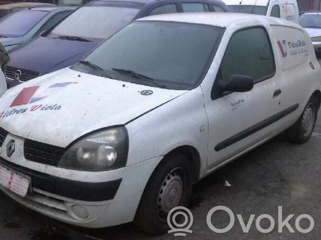 Clio II Clio  8200331477