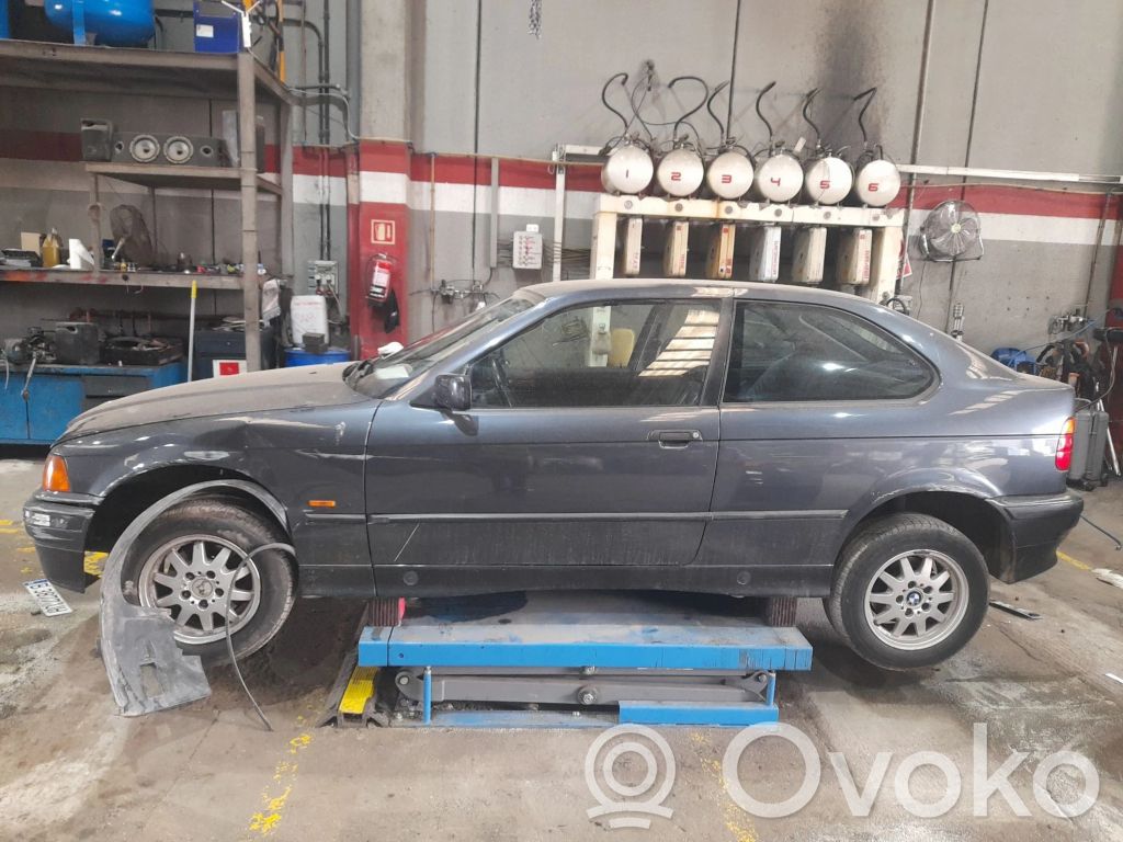3 E36 Series 3  8201784