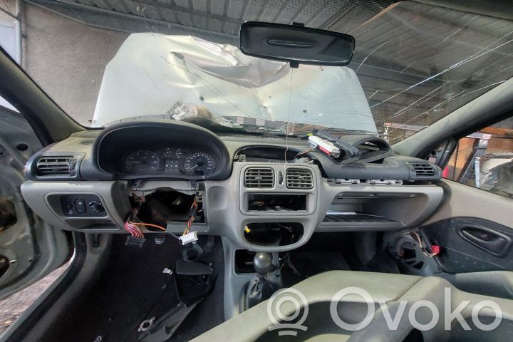 Clio II Clio