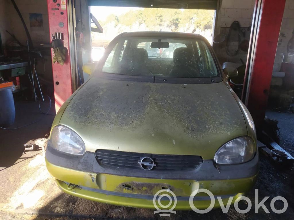 Corsa B Corsa  085134