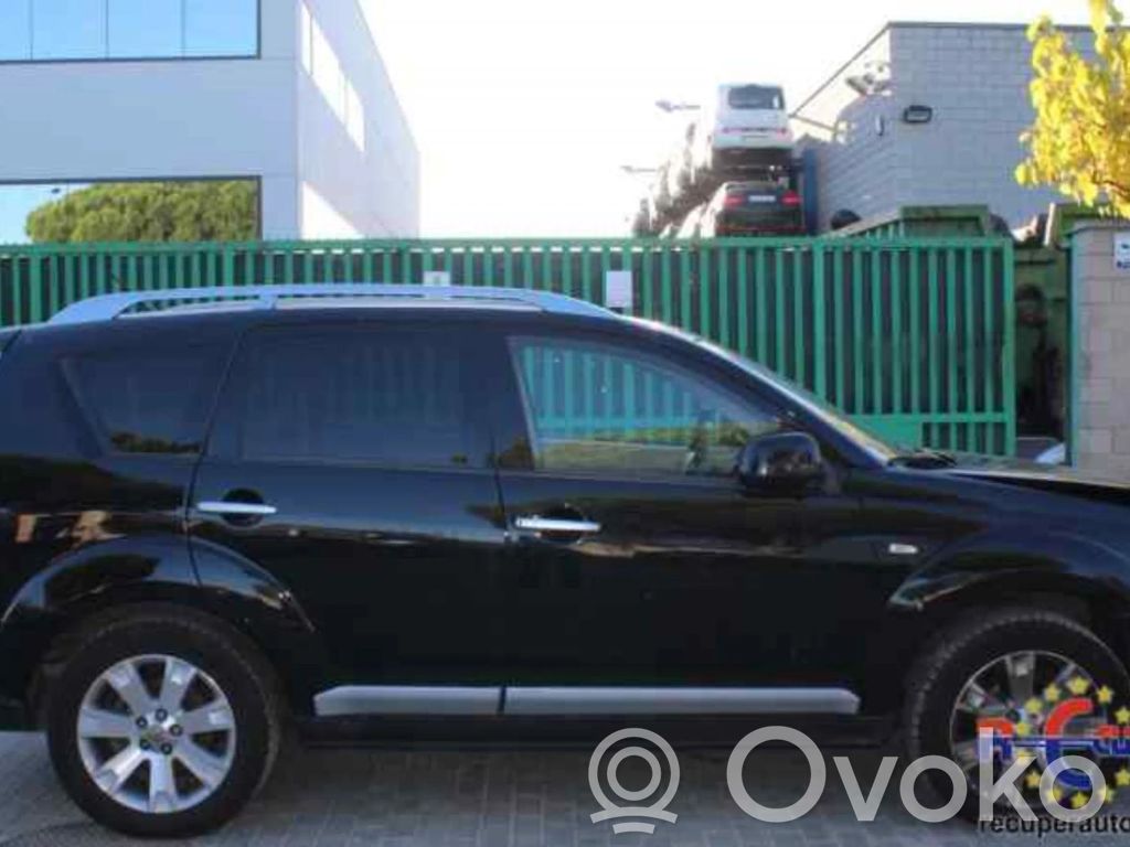 Outlander Outlander  8750A143