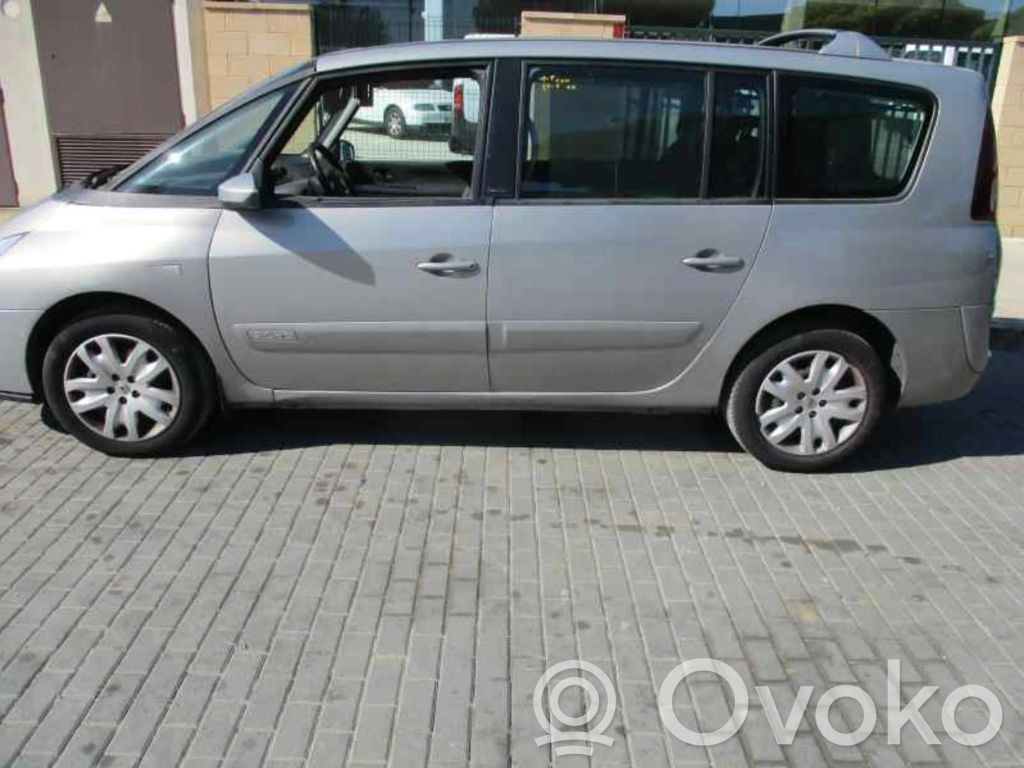 Espace IV Espace  8200328896