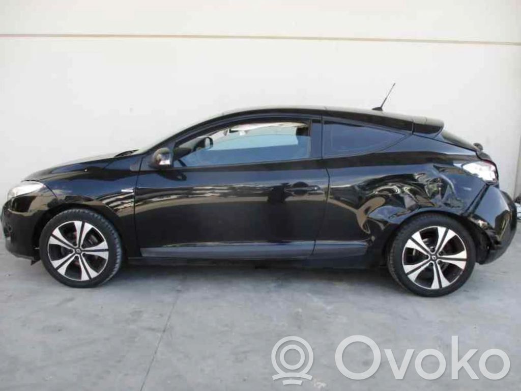 Megane II Megane  8200799760