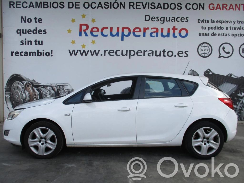 Astra J Astra  13250861