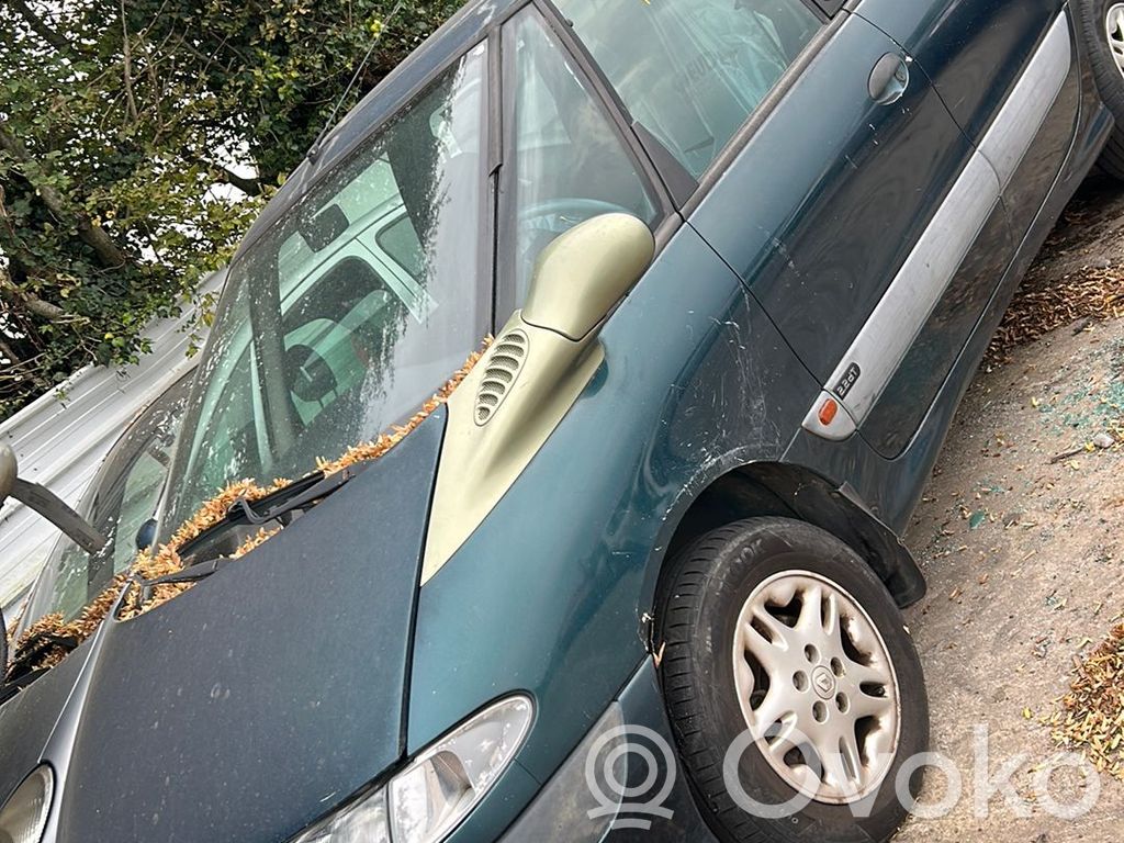 Espace III Espace  7701038270