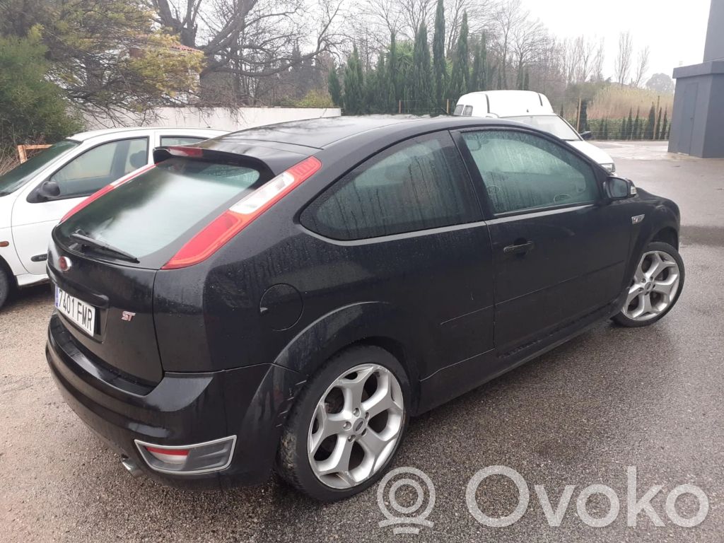 Focus Focus  1220703027