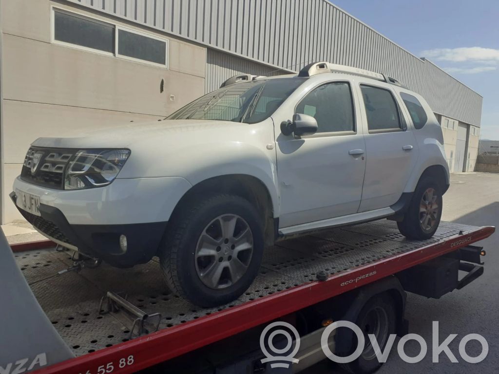 Duster Duster  S180158139A