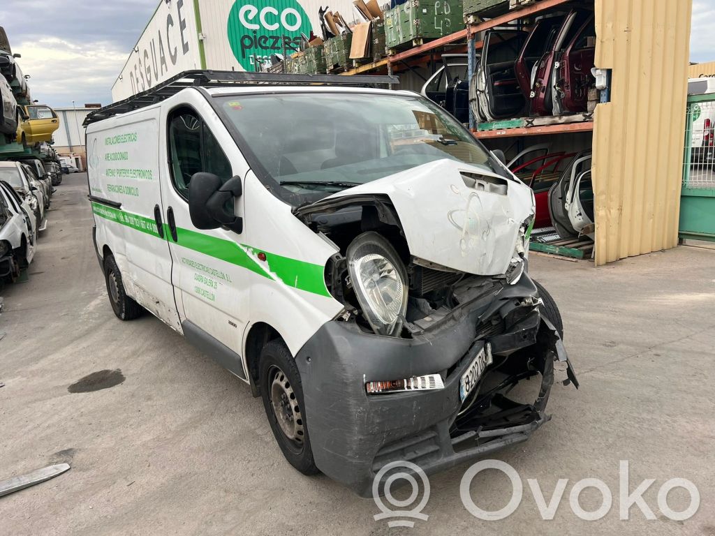 Vivaro Vivaro  08851851