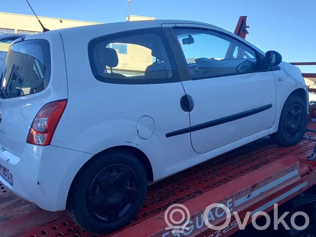 Twingo II Twingo  82475