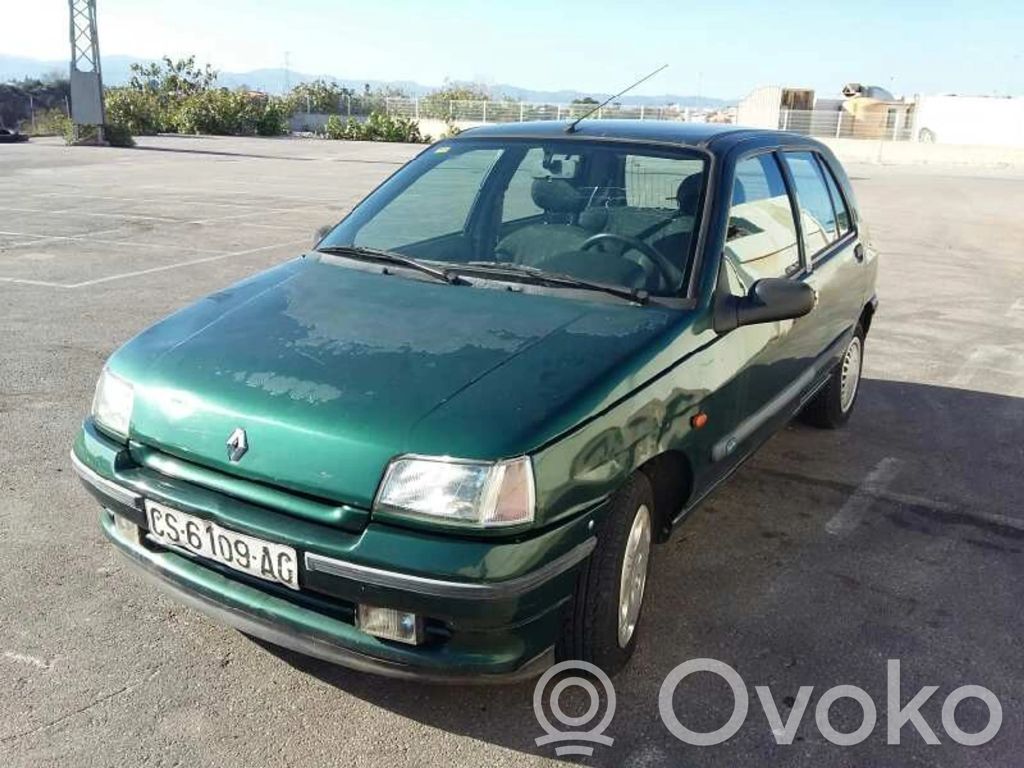 Clio I Clio  084240