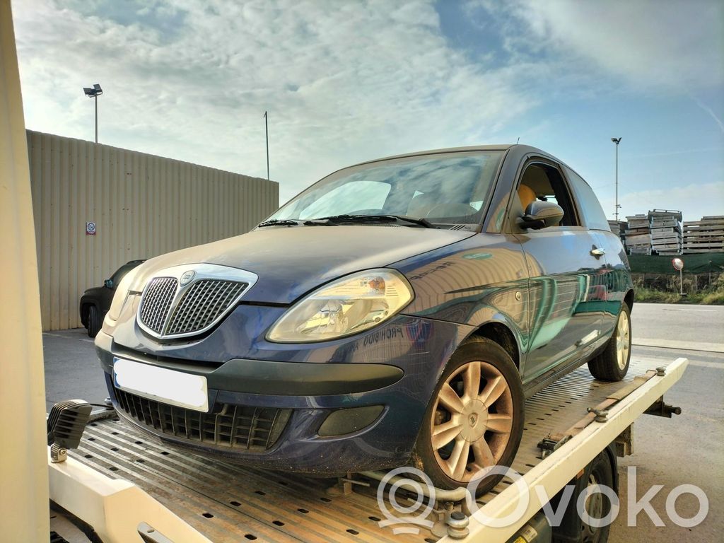 Ypsilon Ypsilon  51702680