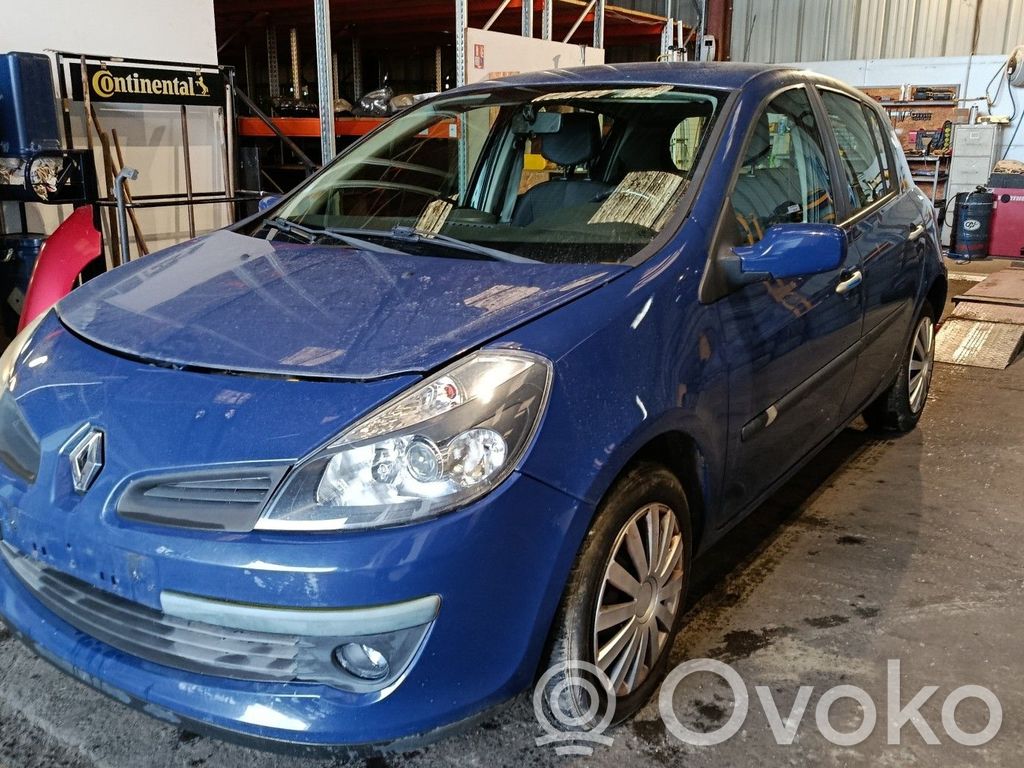 Clio III Clio  8200565645