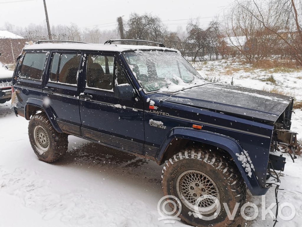 Cherokee XJ Cherokee  56006315