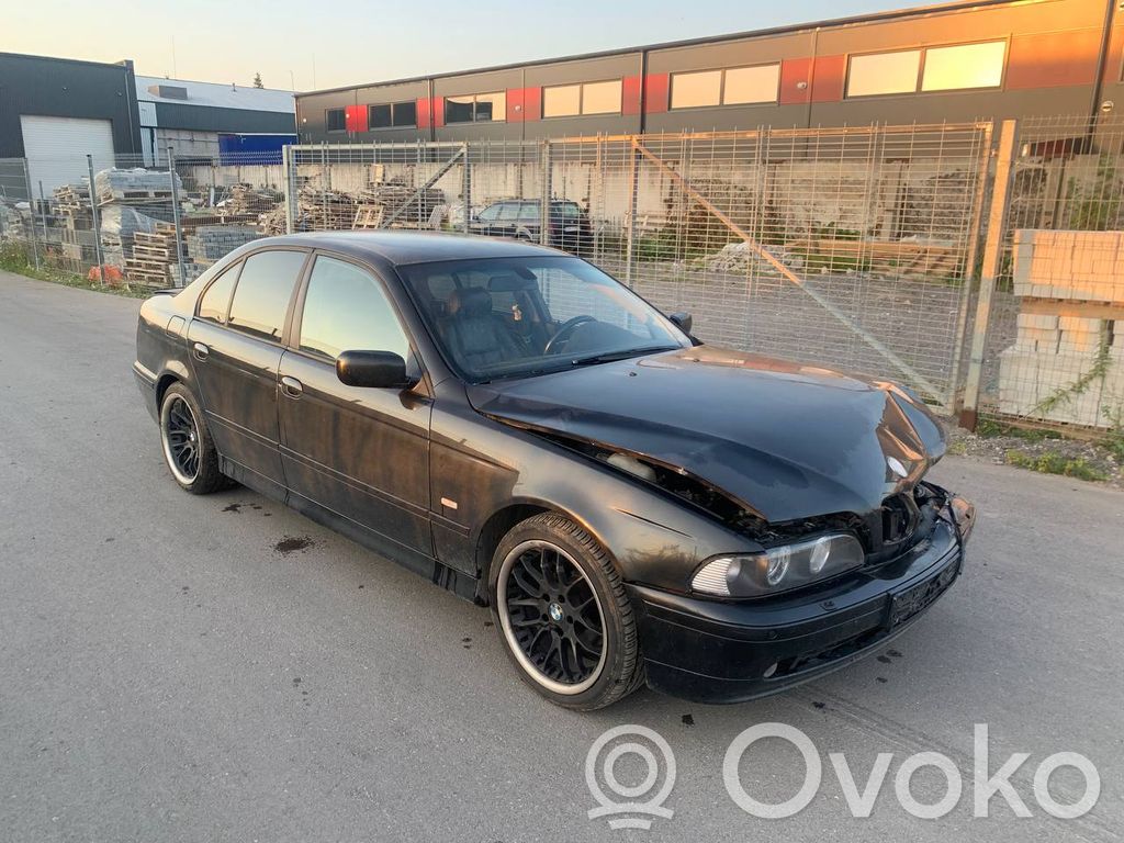 5 E39 Series 5  8211434