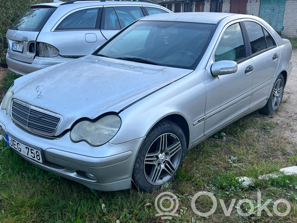 C W203 C-class, AMG (W202, W203, W204, W205, W206)  2208204426