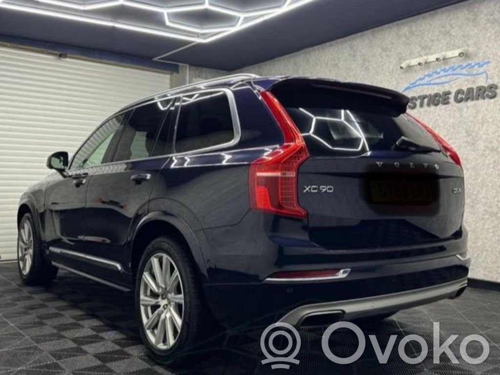 XC90 XC90