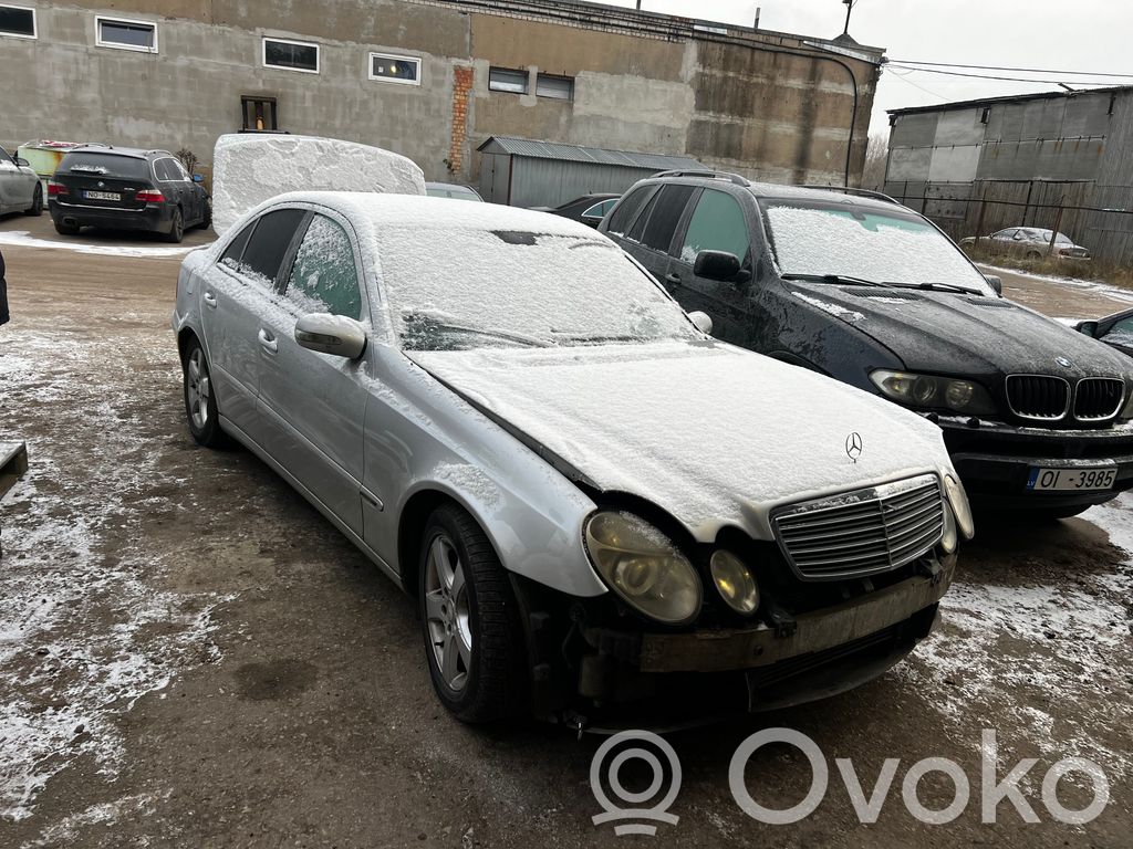 E W211 E-class, AMG (W124, W210, W211, W212, W213, C207, W238)  2118201626