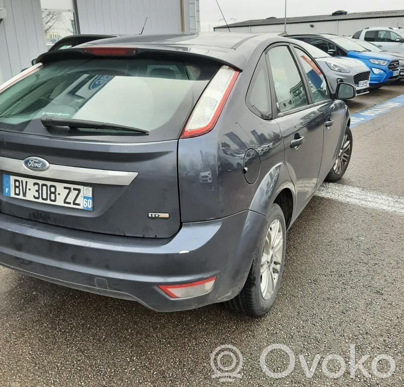 Focus Focus  1692806