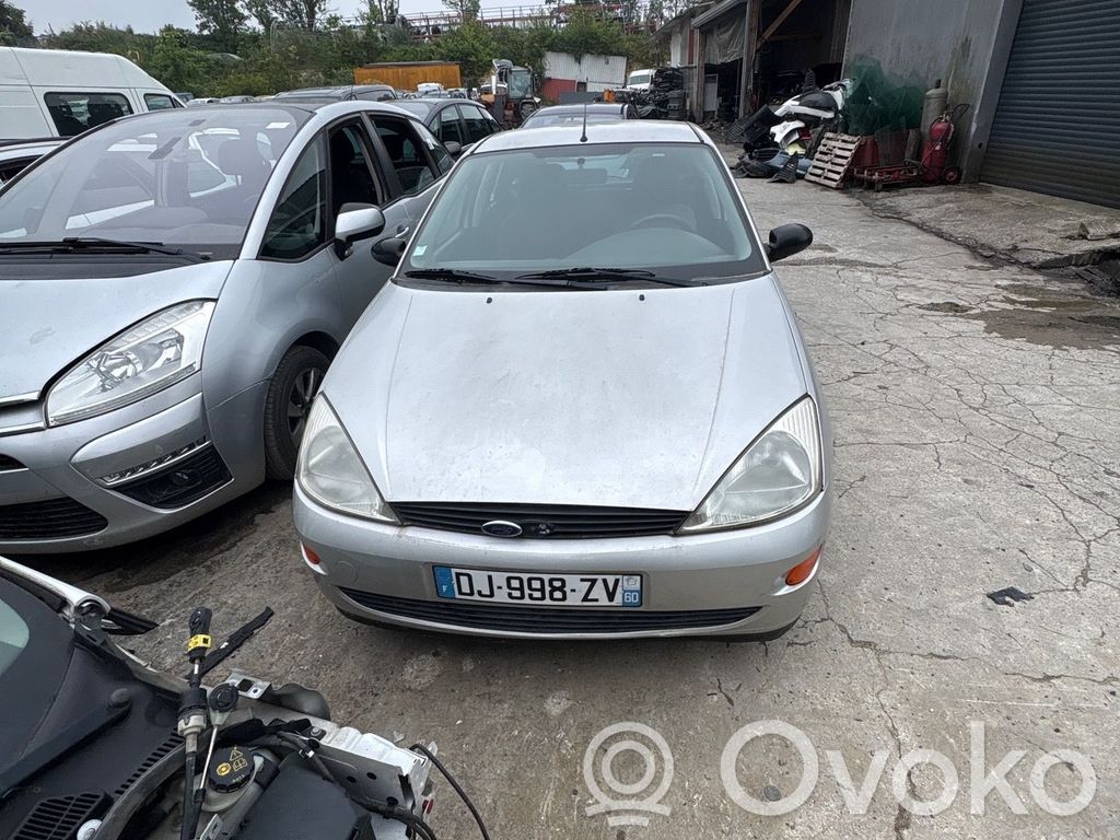 Focus Focus  1075911