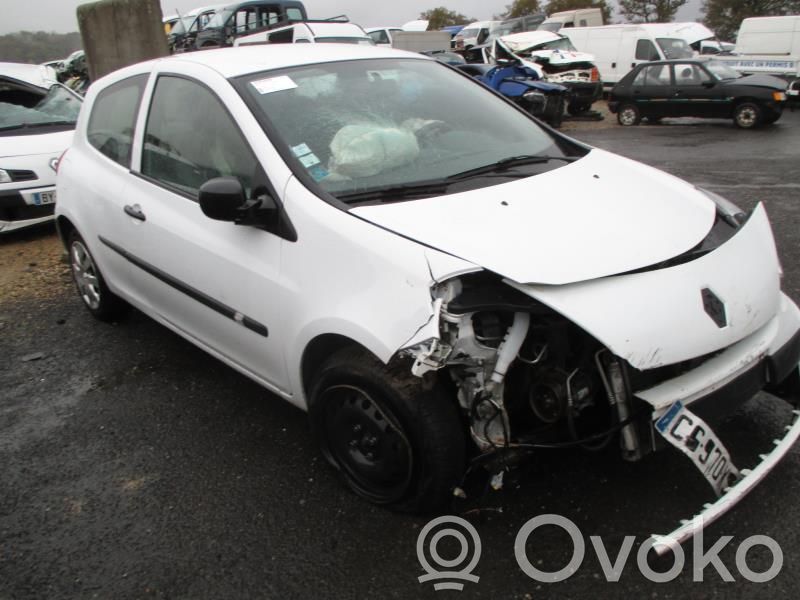 Clio III Clio  320106812R
