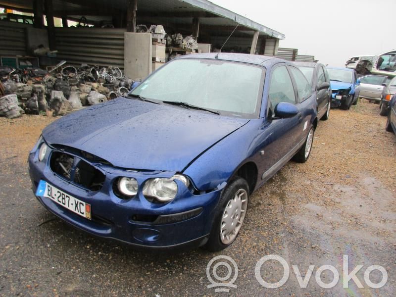 25 25  YLE000010E