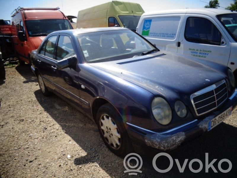 E W210 E-class, AMG (W124, W210, W211, W212, W213, C207, W238)